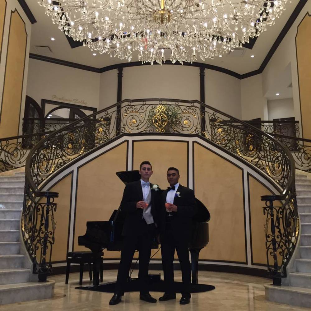 Meet your Posher, Thomas